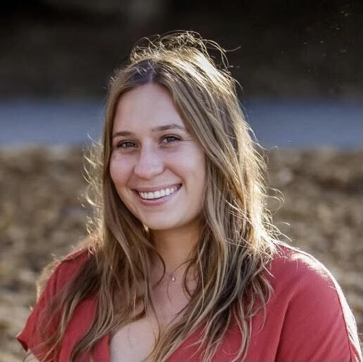 LAUREN ZUBICK - Client Success Specialist